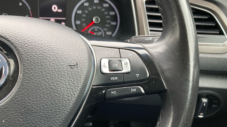 Volkswagen T-Roc 1.6 TDI SE 5dr Diesel Hatchback